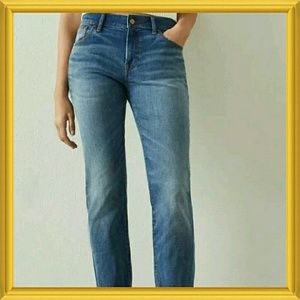 28 x32 bcbgmaxazia nice Jean's new $228.00